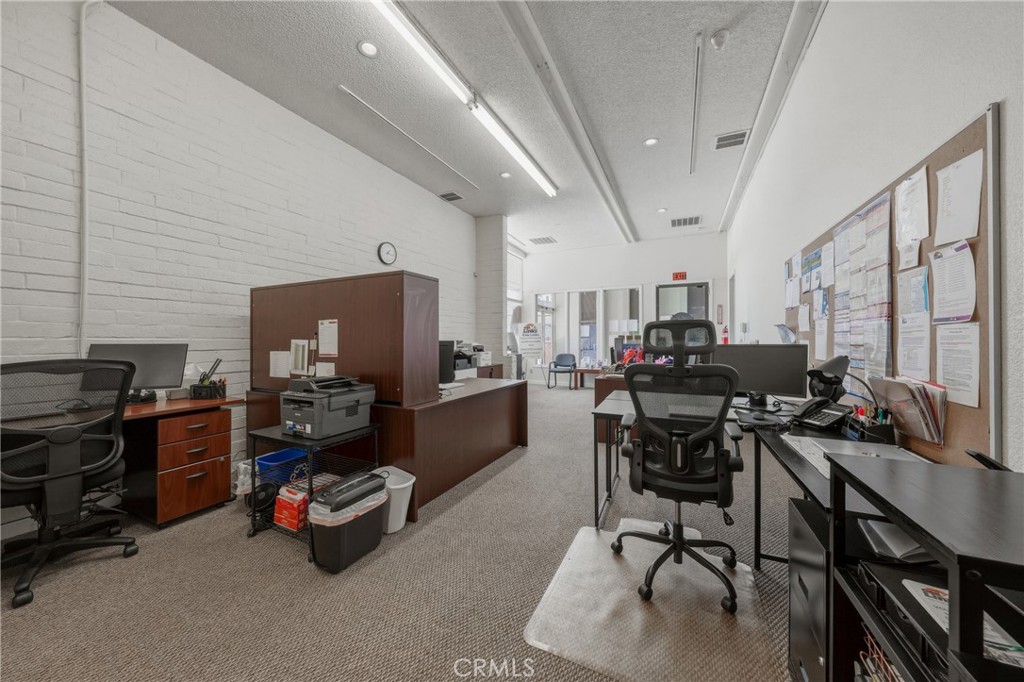 14420 Lakeshore Drive Property Photo 15