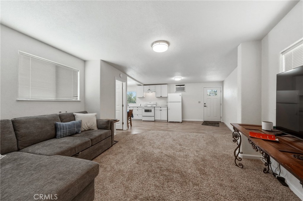 14420 Lakeshore Drive Property Photo 33
