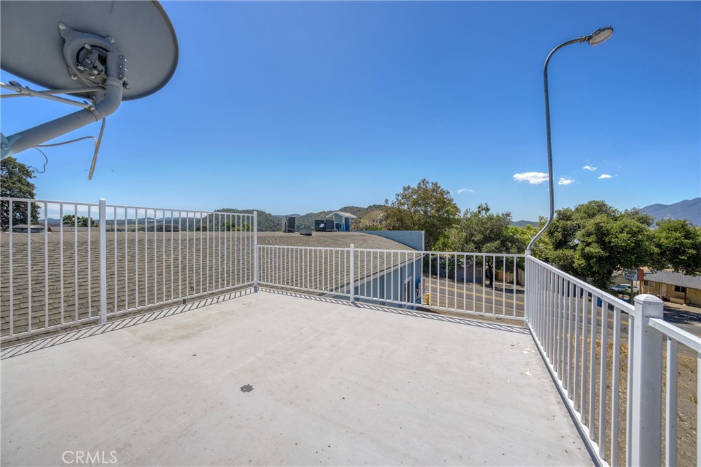 14420 Lakeshore Drive Property Photo 37