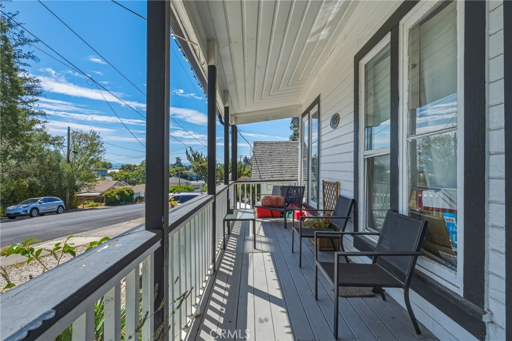 125 S Forbes Property Photo 8