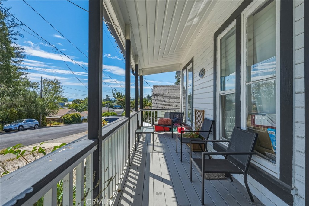 125 S Forbes Property Photo 8