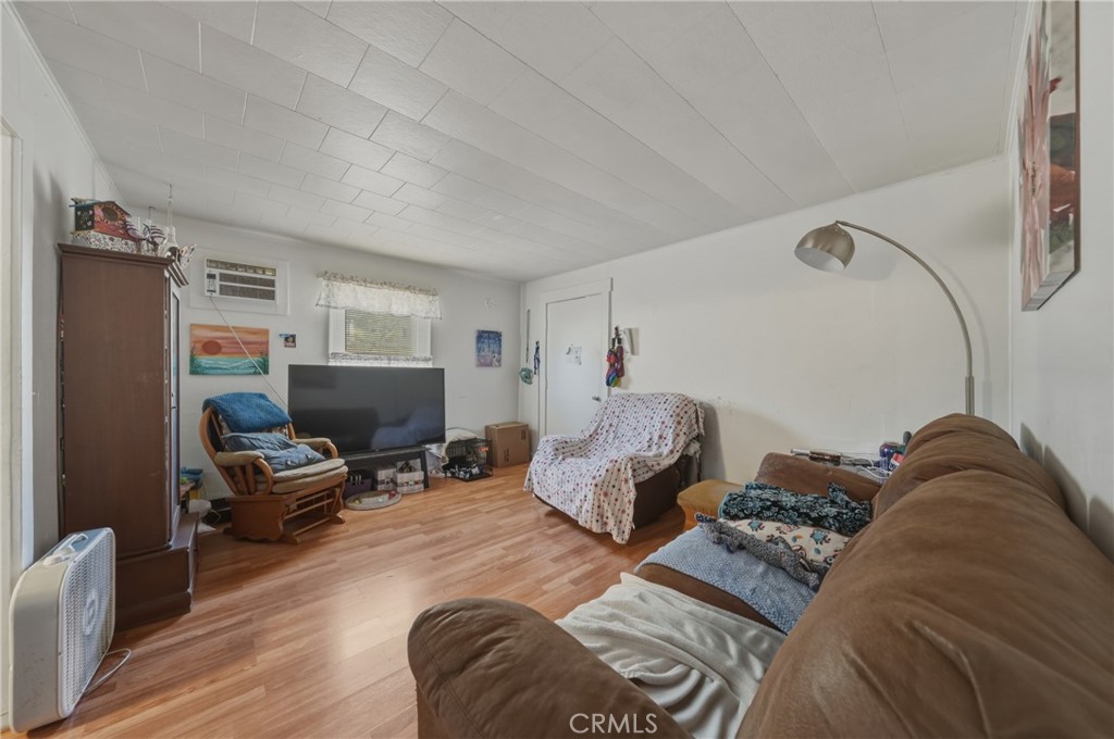 125 S Forbes Property Photo 11