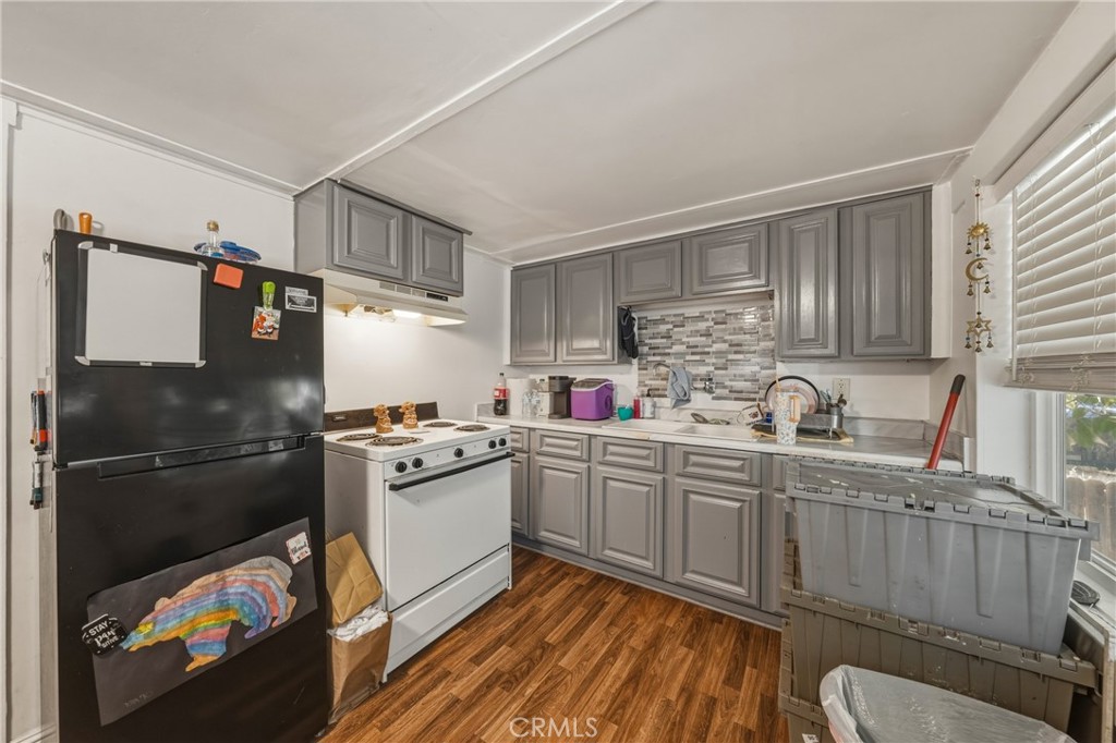 125 S Forbes Property Photo 13