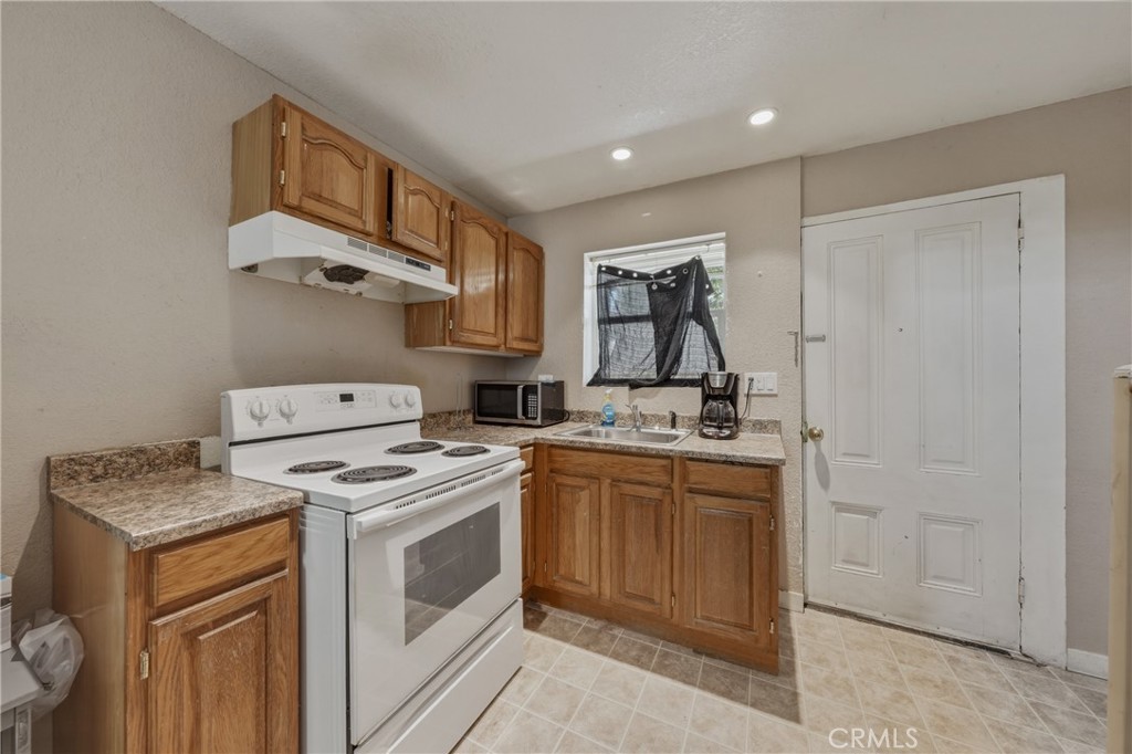 125 S Forbes Property Photo 18