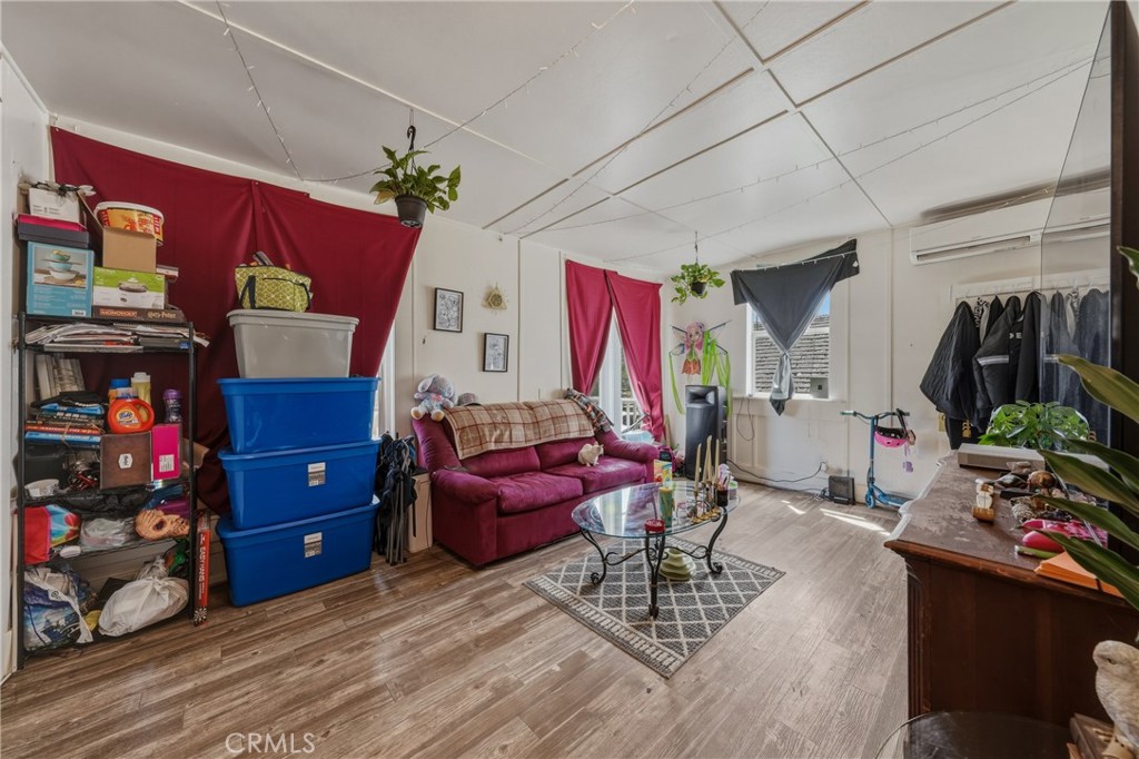 125 S Forbes Property Photo 25