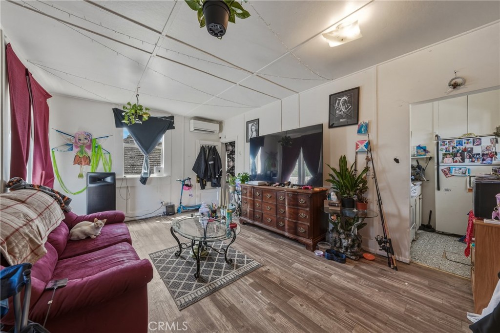 125 S Forbes Property Photo 27