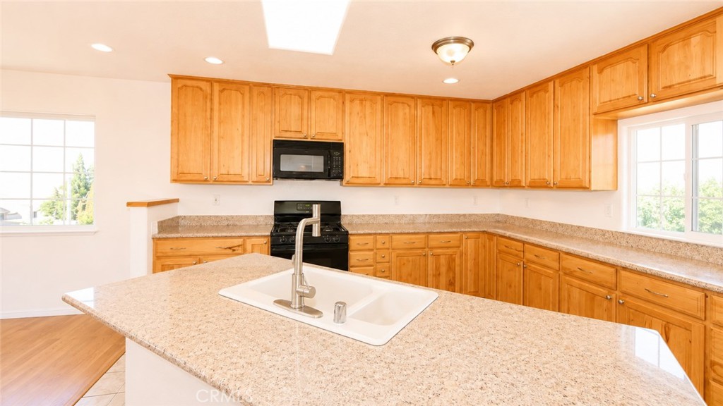 15852 Little Peak Road Property Photo 8