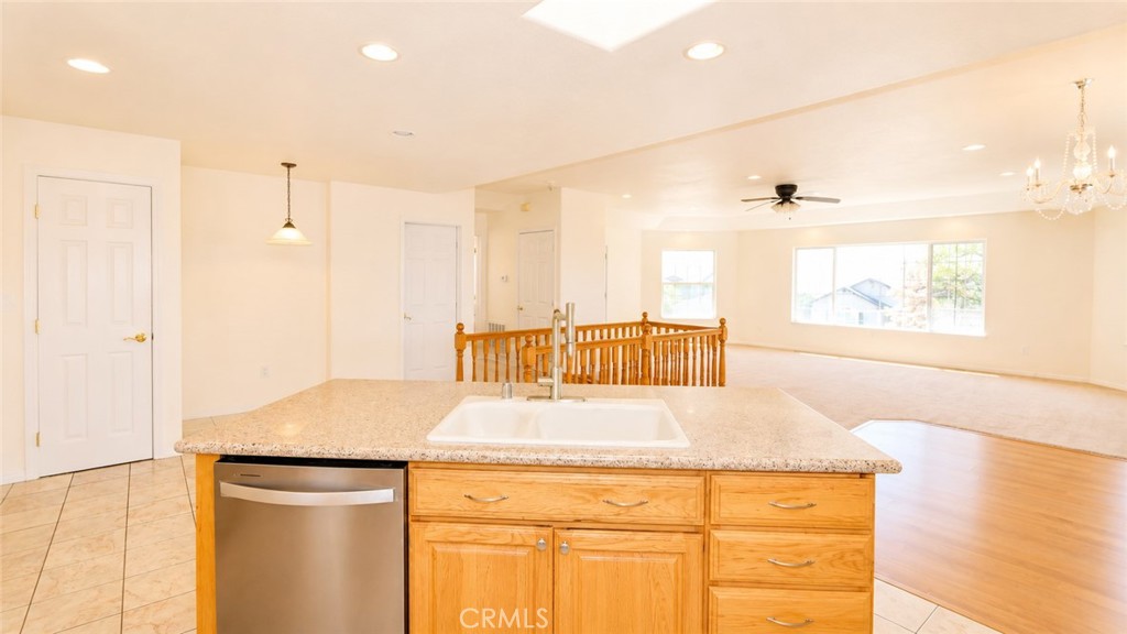 15852 Little Peak Road Property Photo 9