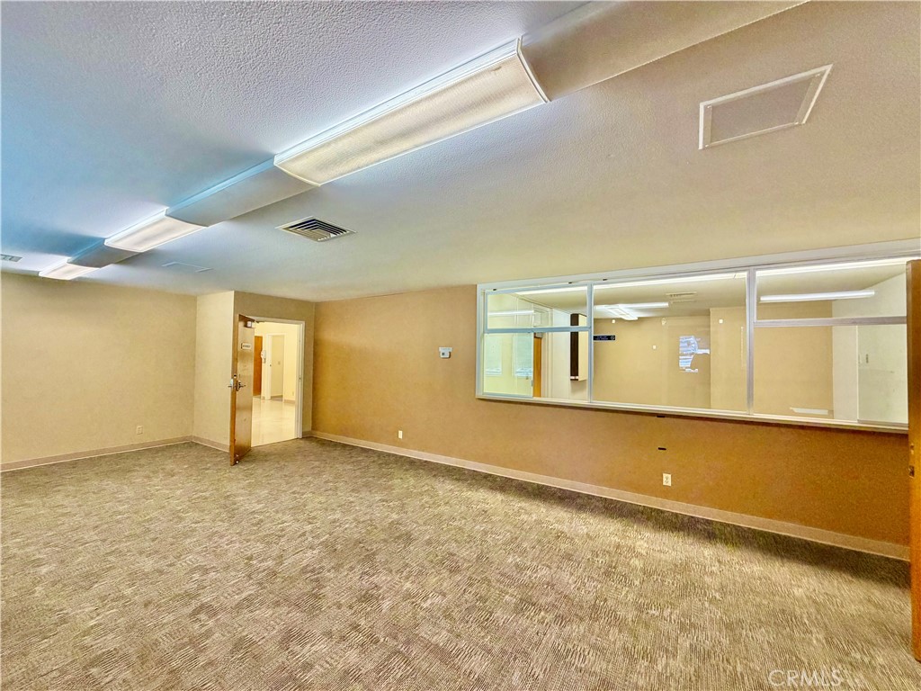 5180 Hill Road E Property Photo 27