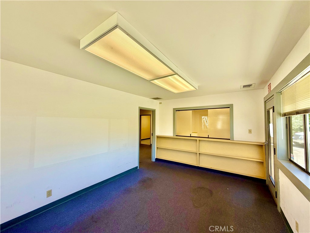 5180 Hill Road E Property Photo 41