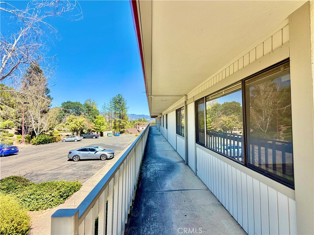 5180 Hill Road E Property Photo 44