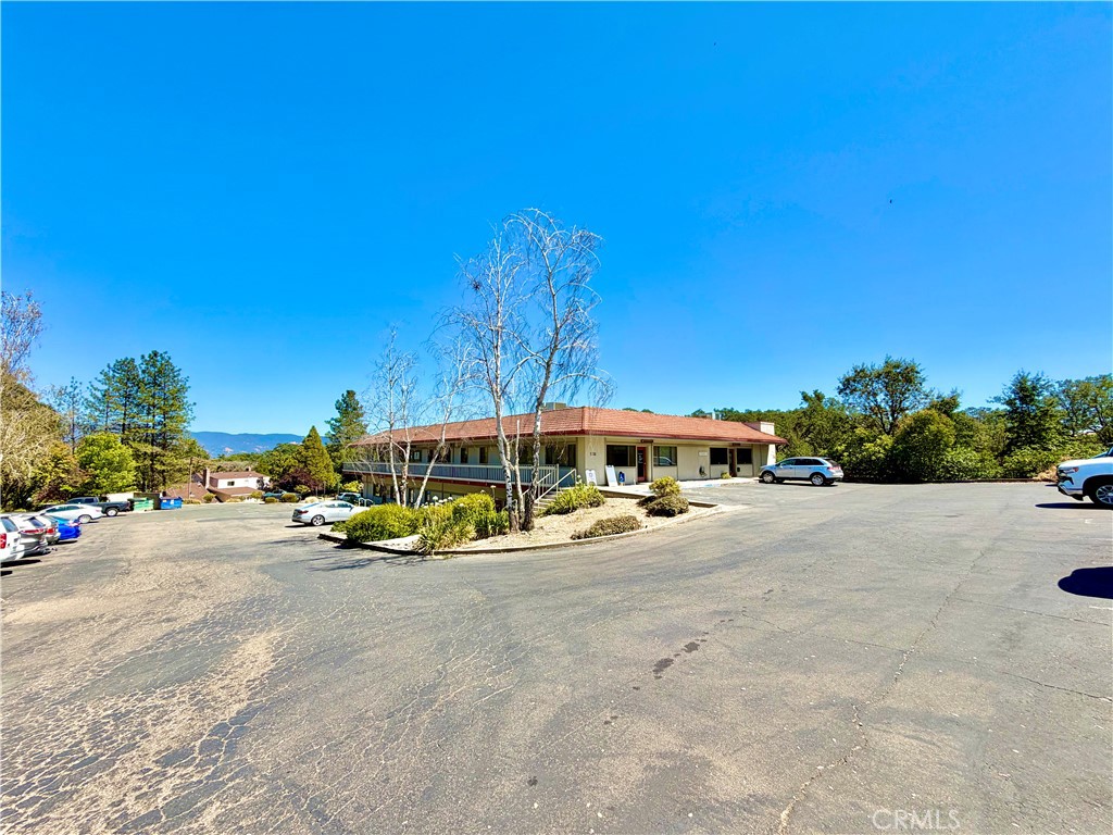 5180 Hill Road E Property Photo 48
