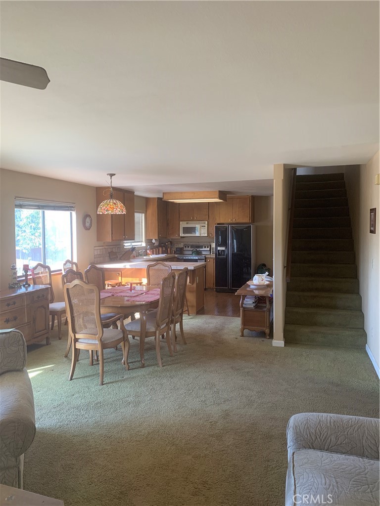 311 Hillcrest Property Photo 12
