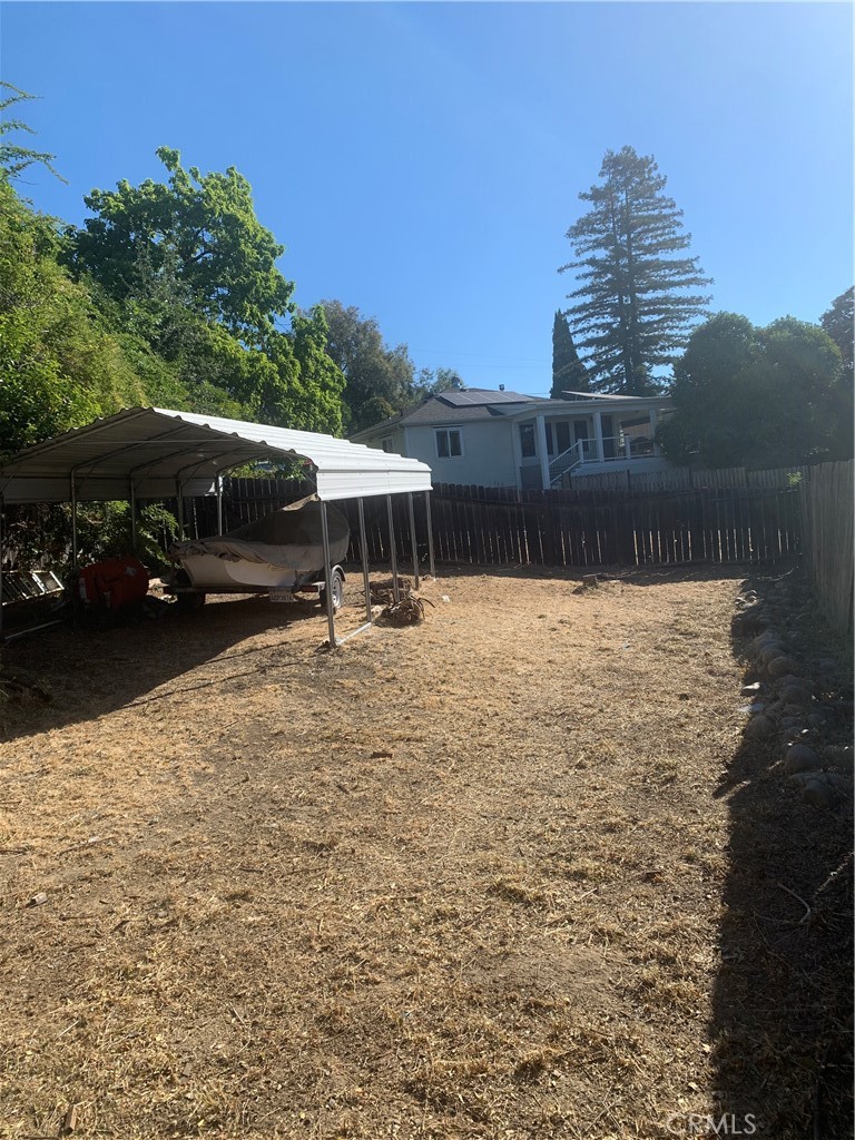 311 Hillcrest Property Photo 27