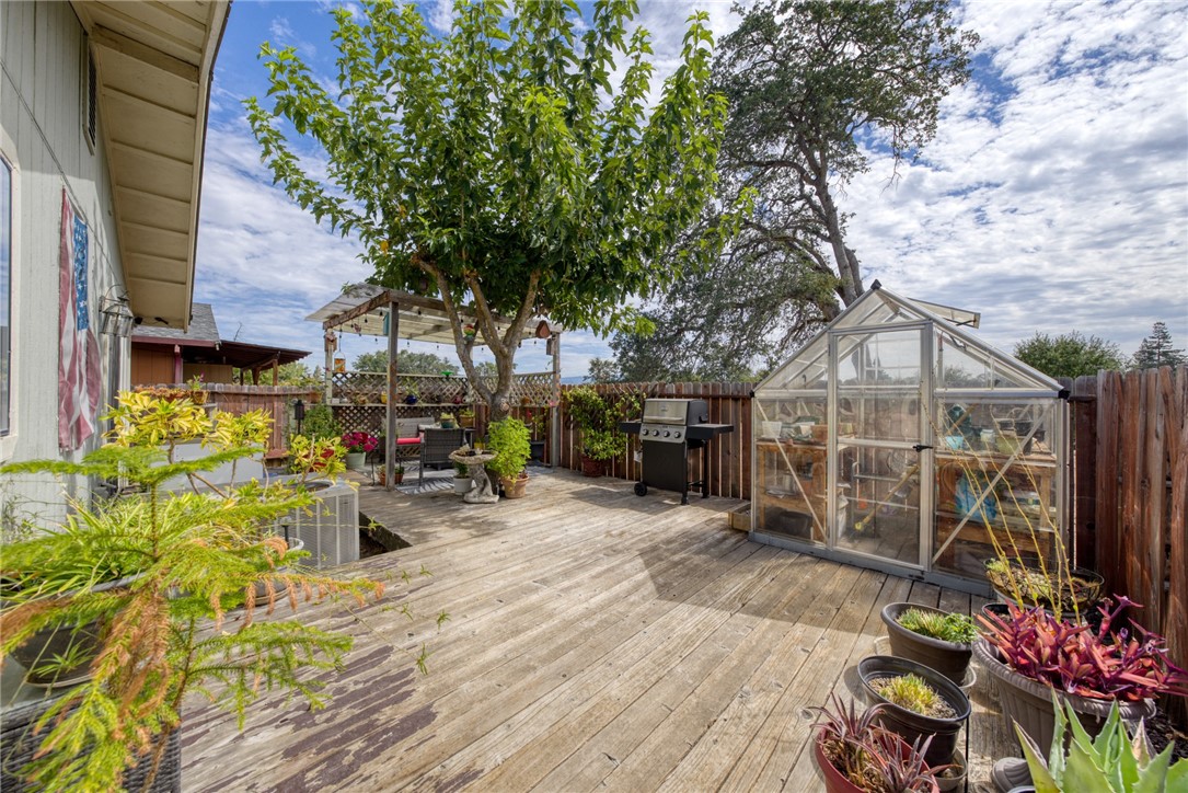 1414 Hartley Street Property Photo 41