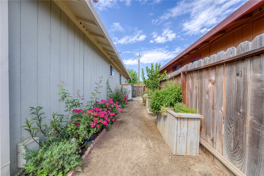 1414 Hartley Street Property Photo 45
