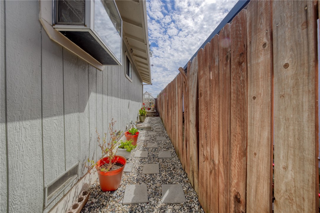 1414 Hartley Street Property Photo 49