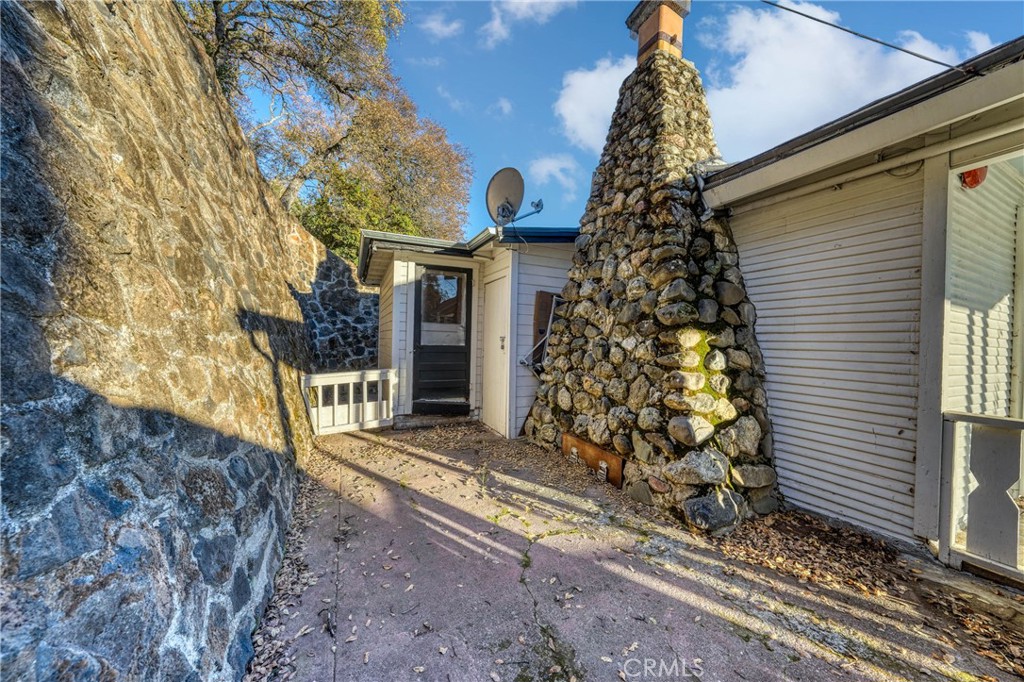 12140 E Highway 20 Property Photo 30