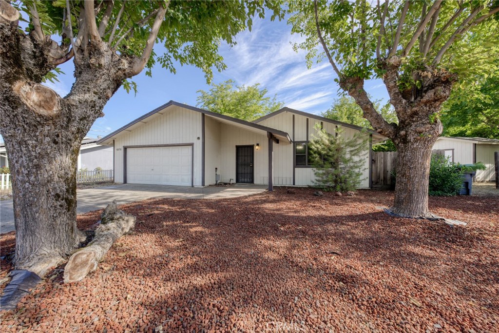 6870 Stonybrook Property Photo 1