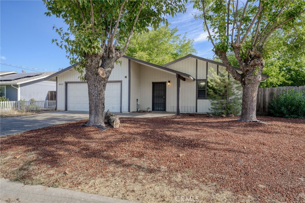 6870 Stonybrook Property Photo 7