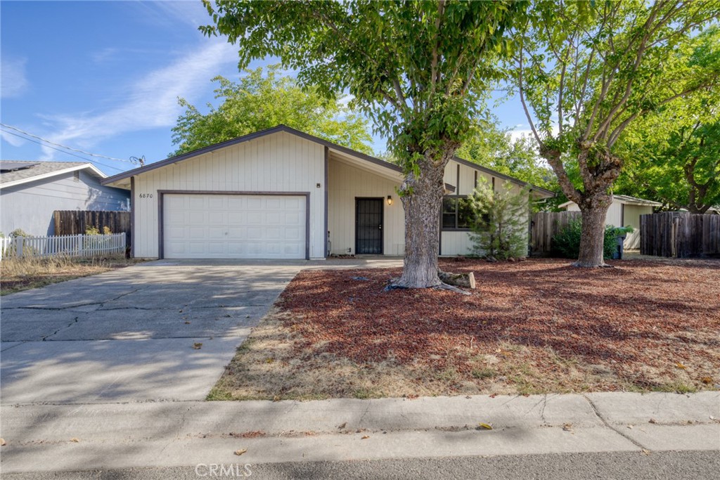 6870 Stonybrook Property Photo 8