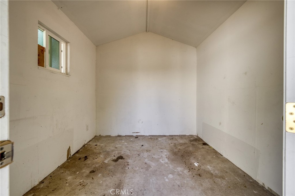 6870 Stonybrook Property Photo 27