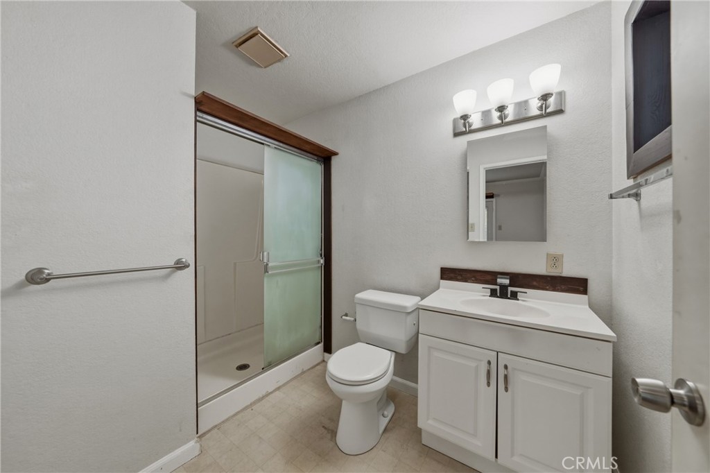6870 Stonybrook Property Photo 28