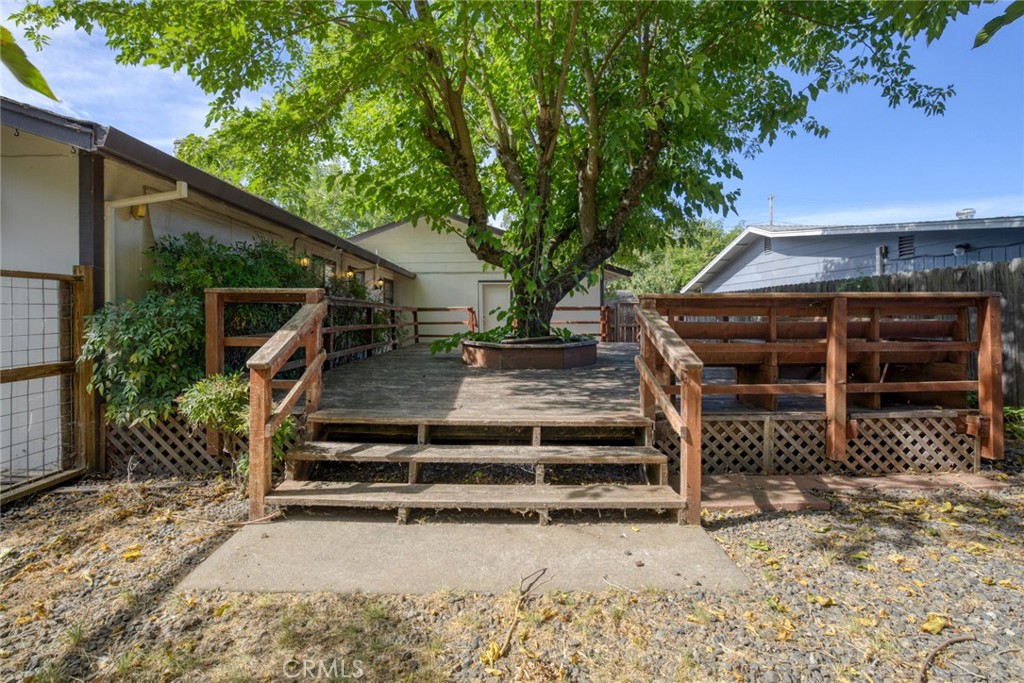 6870 Stonybrook Property Photo 42