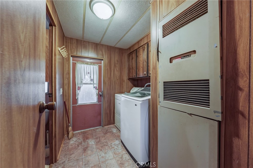 5890 E Highway 20 50 Property Photo 21