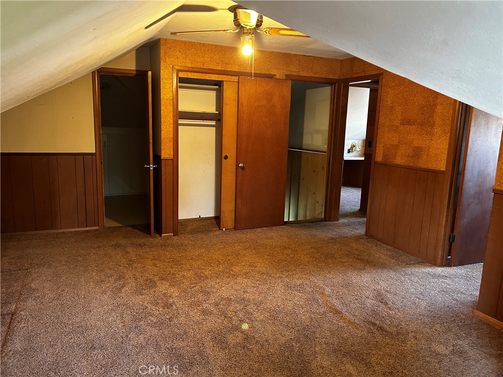 325 N Tunis Property Photo 36