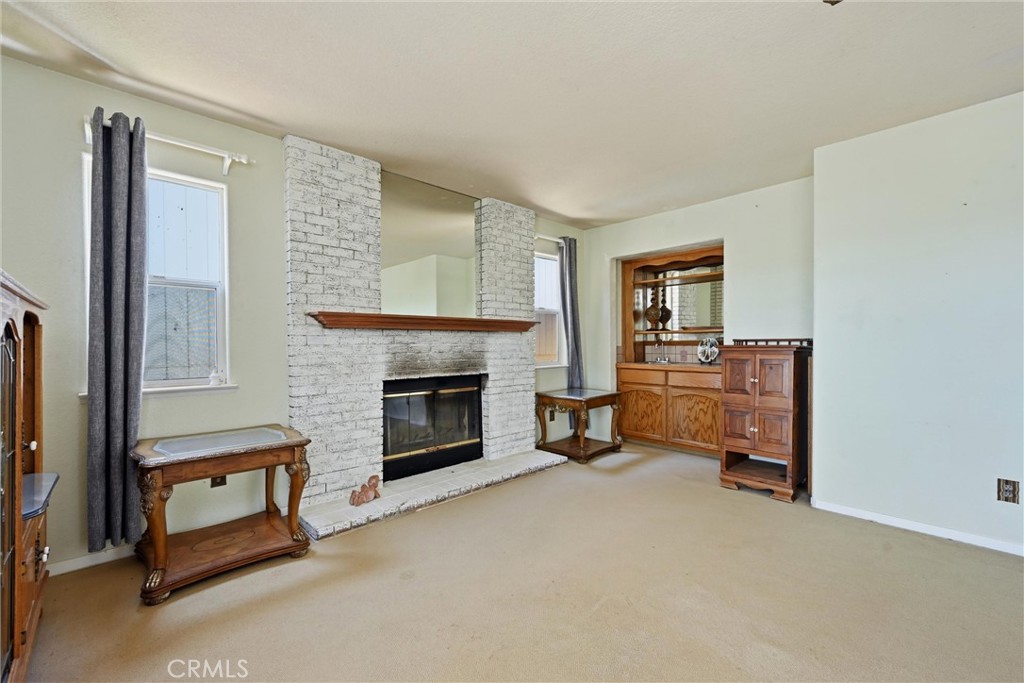 18904 Deer Hill Property Photo 3