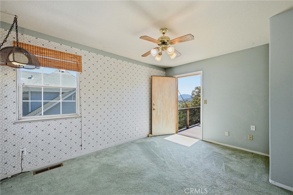 18904 Deer Hill Property Photo 16