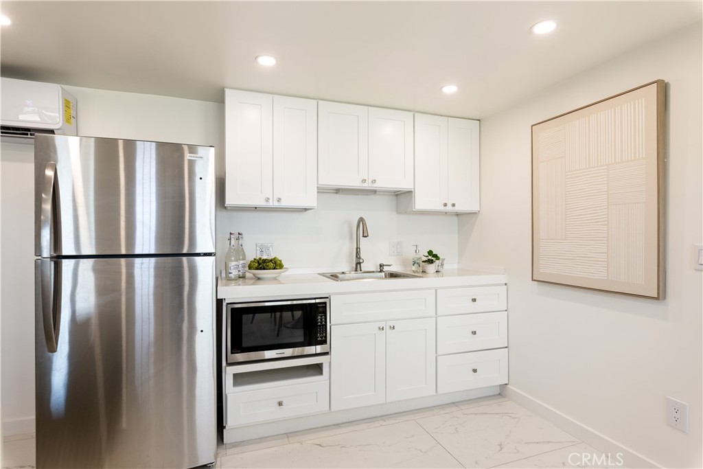 2570 Eastlake Drive Property Photo 45