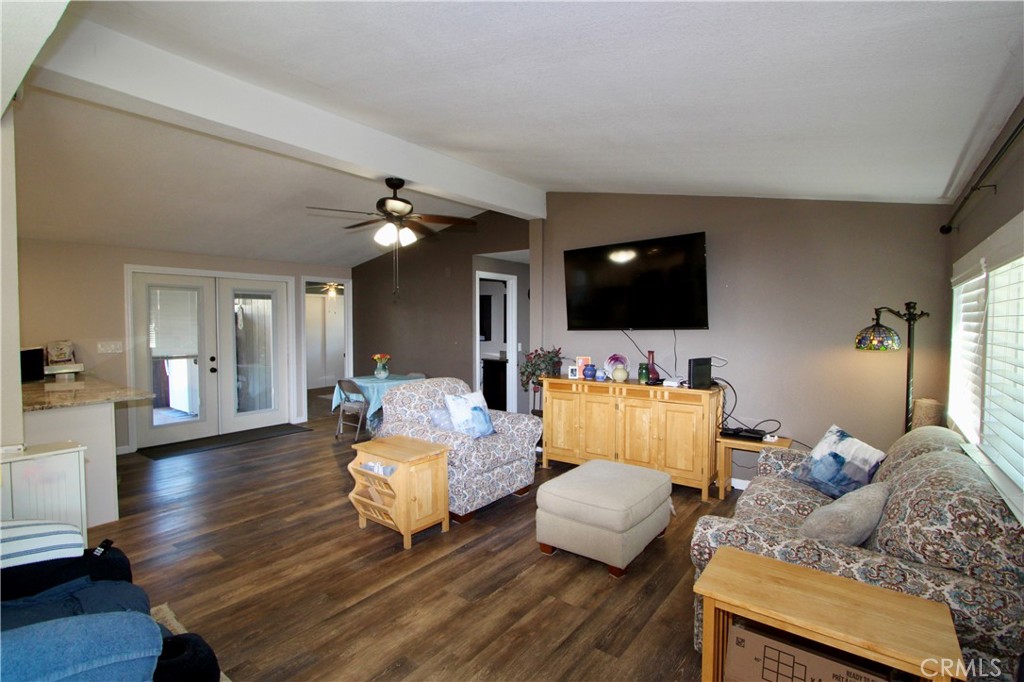 3101 9th Street Property Photo 9