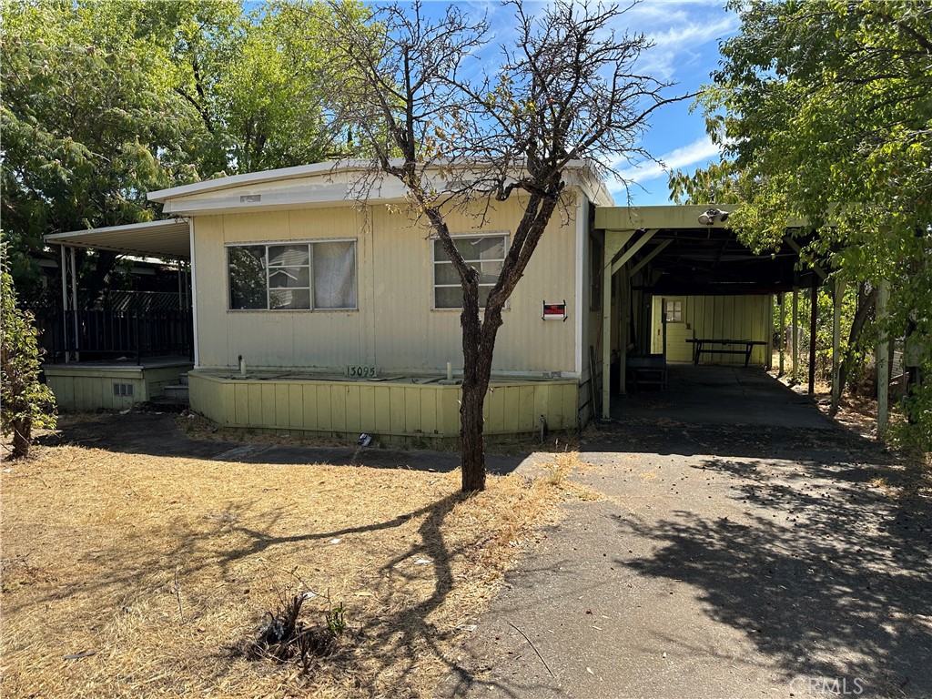 13095 3rd Property Photo 1