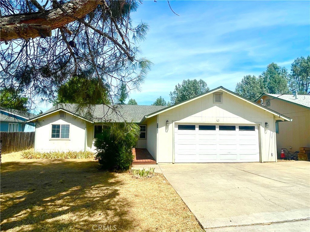 10324 Walnut Way Property Photo 1
