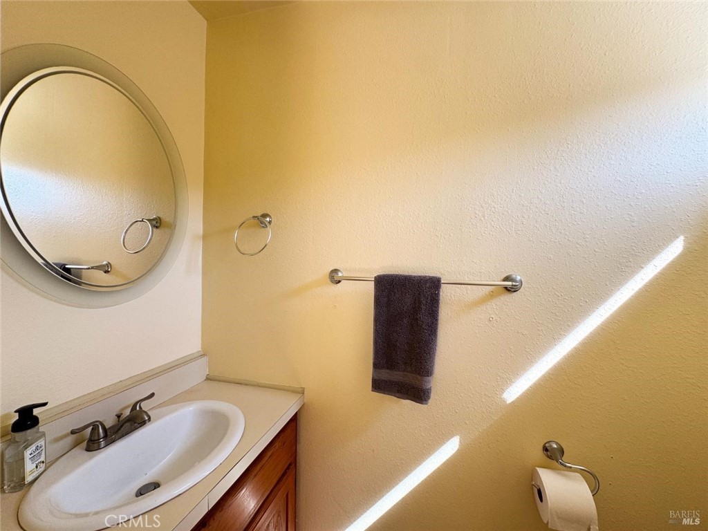 255 Burlington Property Photo 19