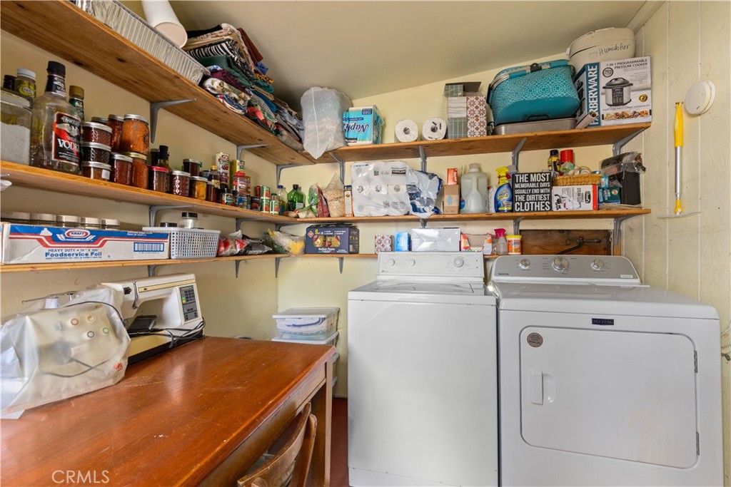 6733 Live Oak Drive Property Photo 29