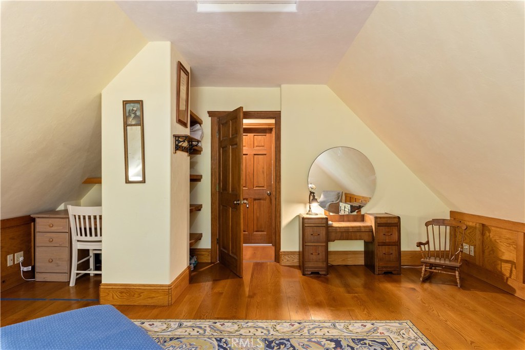 6733 Live Oak Drive Property Photo 34