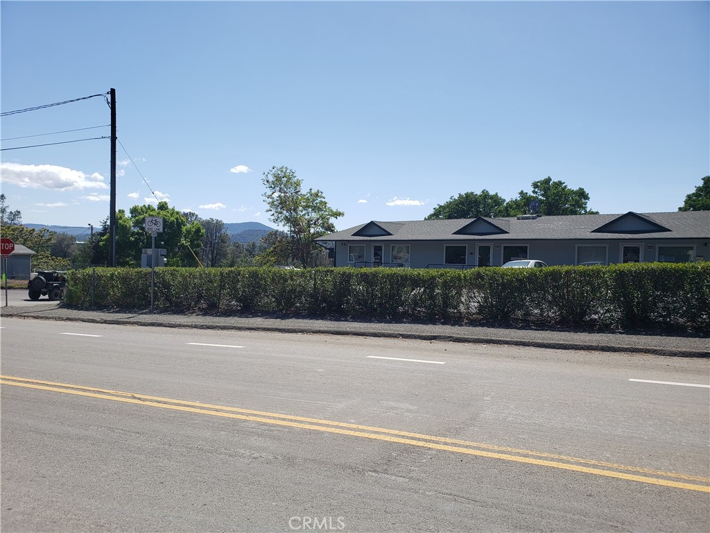 4477 Moss Avenue Property Photo 11