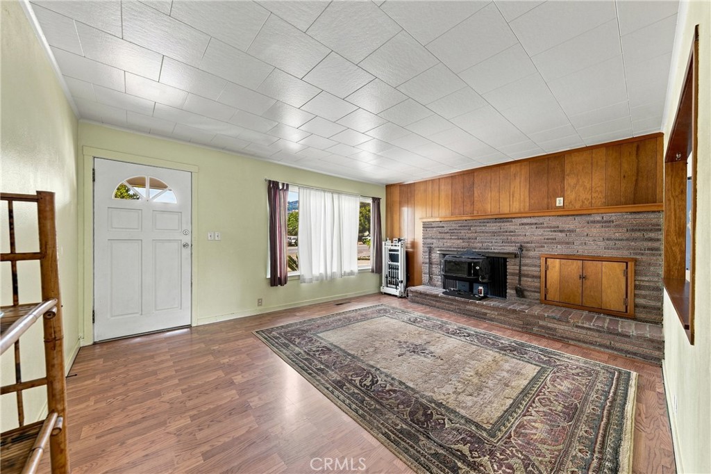 6437 13th Property Photo 5