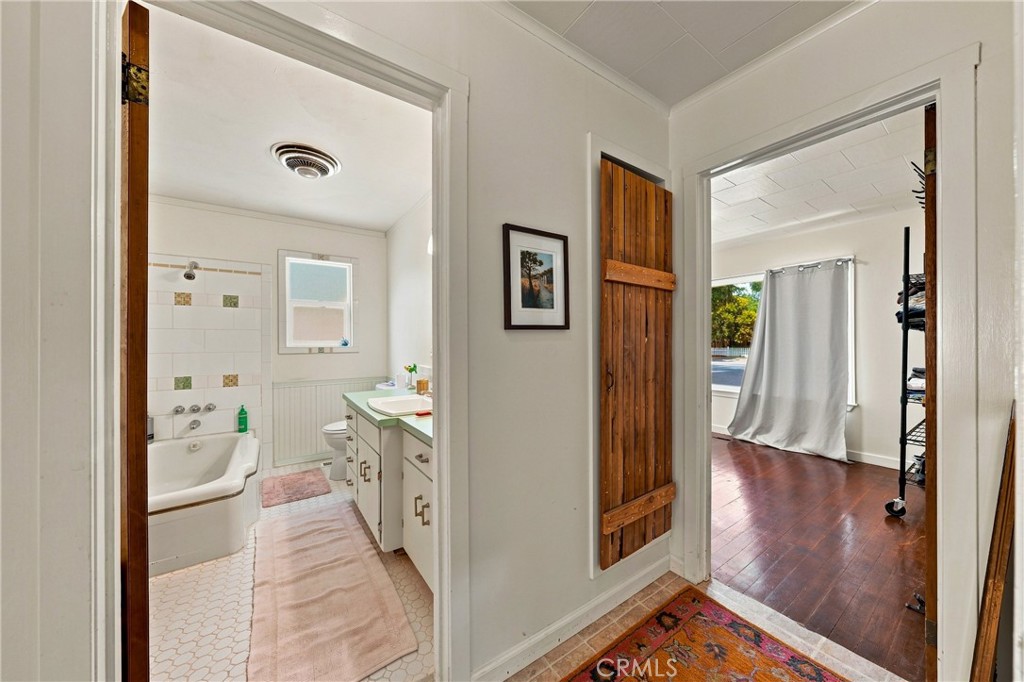 6437 13th Property Photo 13