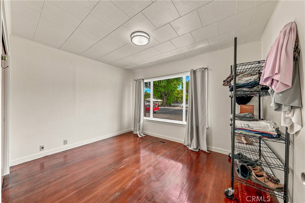 6437 13th Property Photo 19
