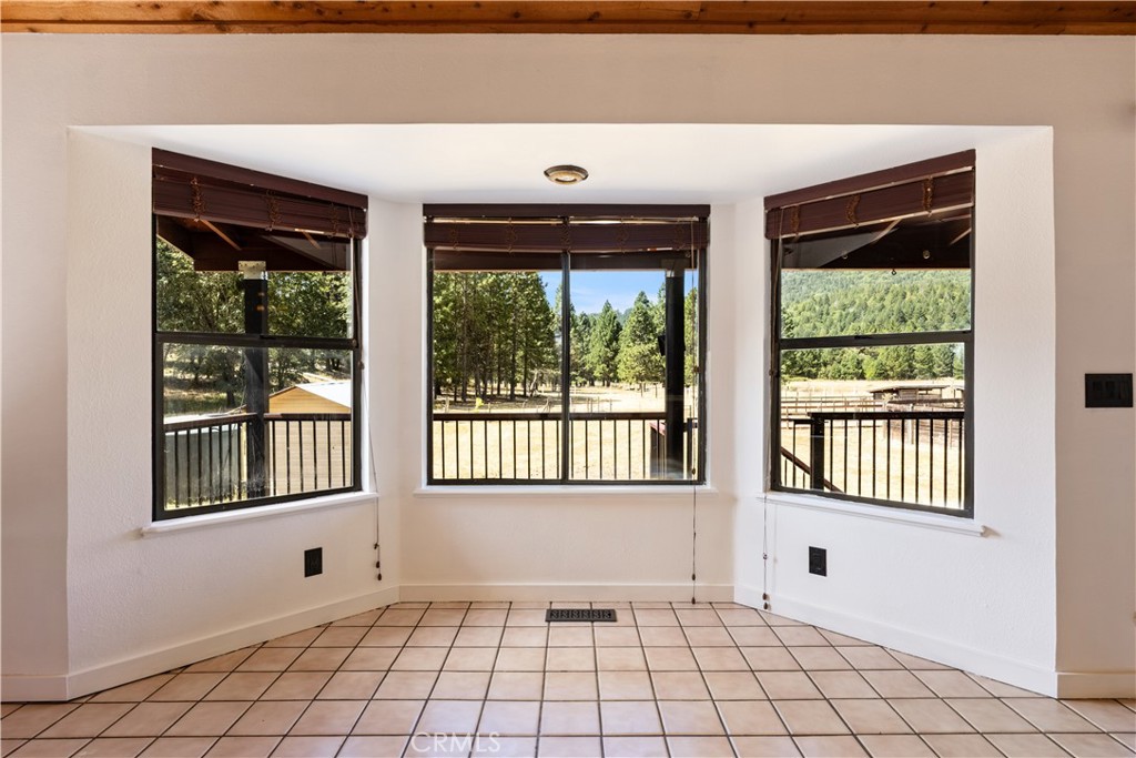 9679 Salmina Road Property Photo 18