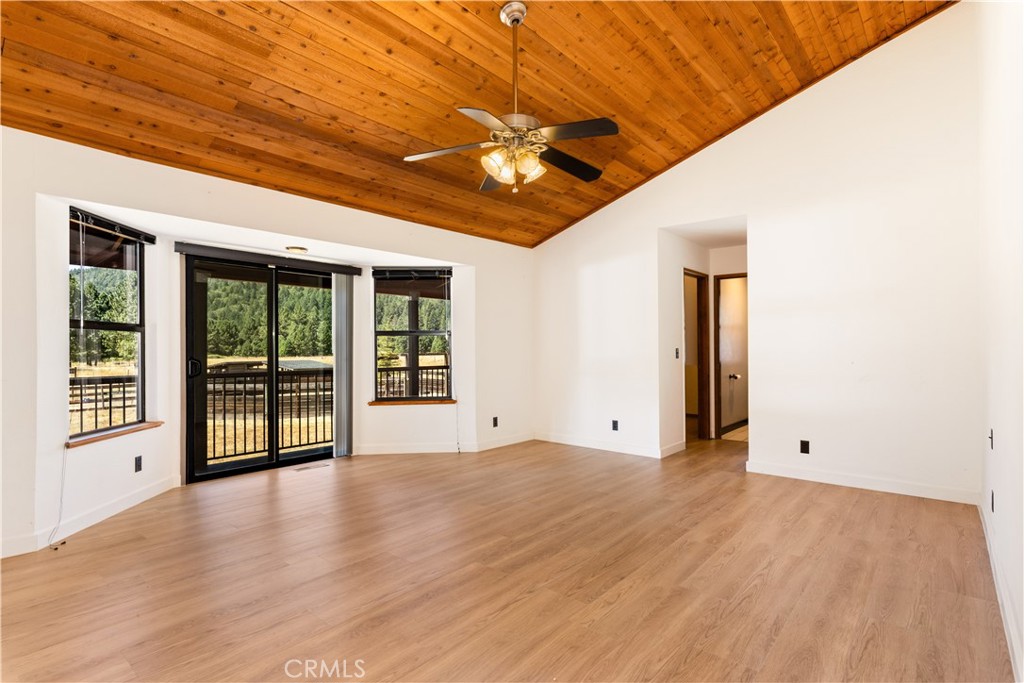 9679 Salmina Road Property Photo 29