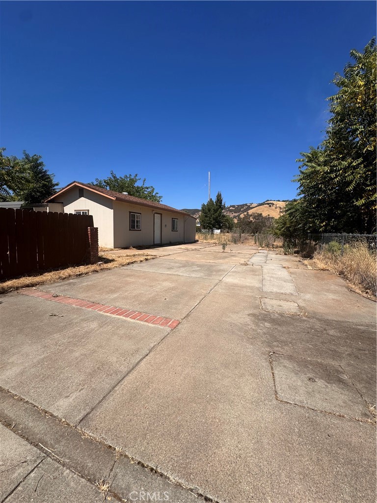 13720 Arrowhead Property Photo 18