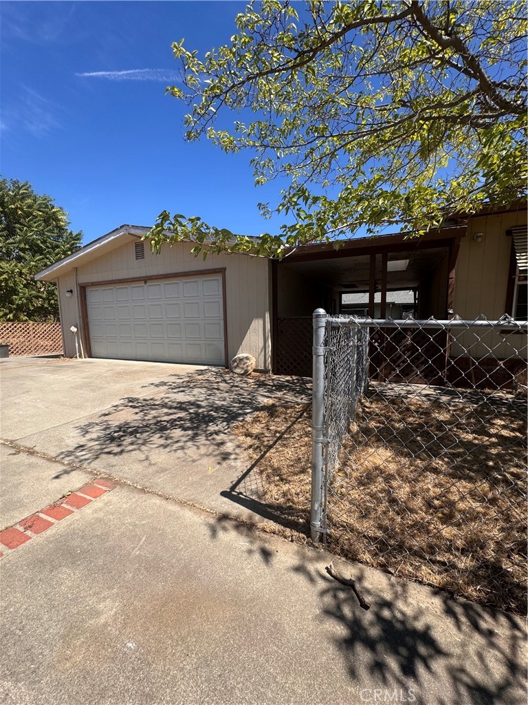 13720 Arrowhead Property Photo 19