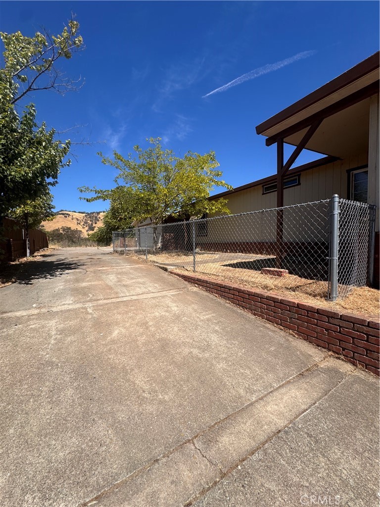 13720 Arrowhead Property Photo 20