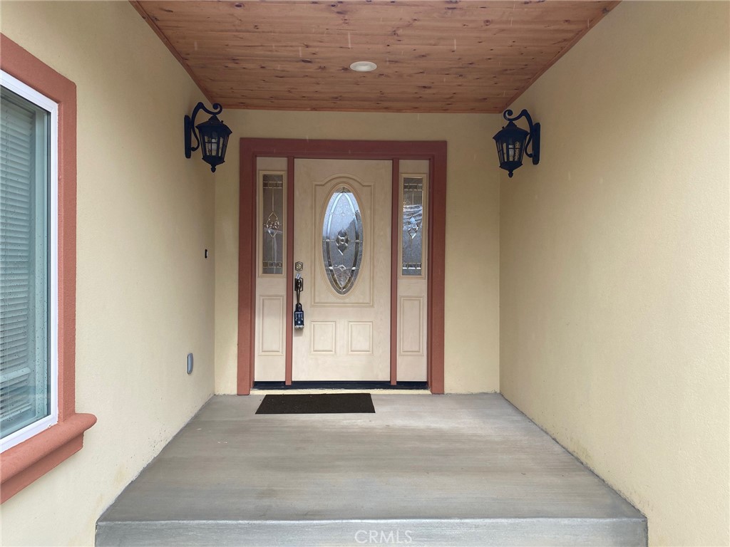 15930 Young Street Property Photo 3