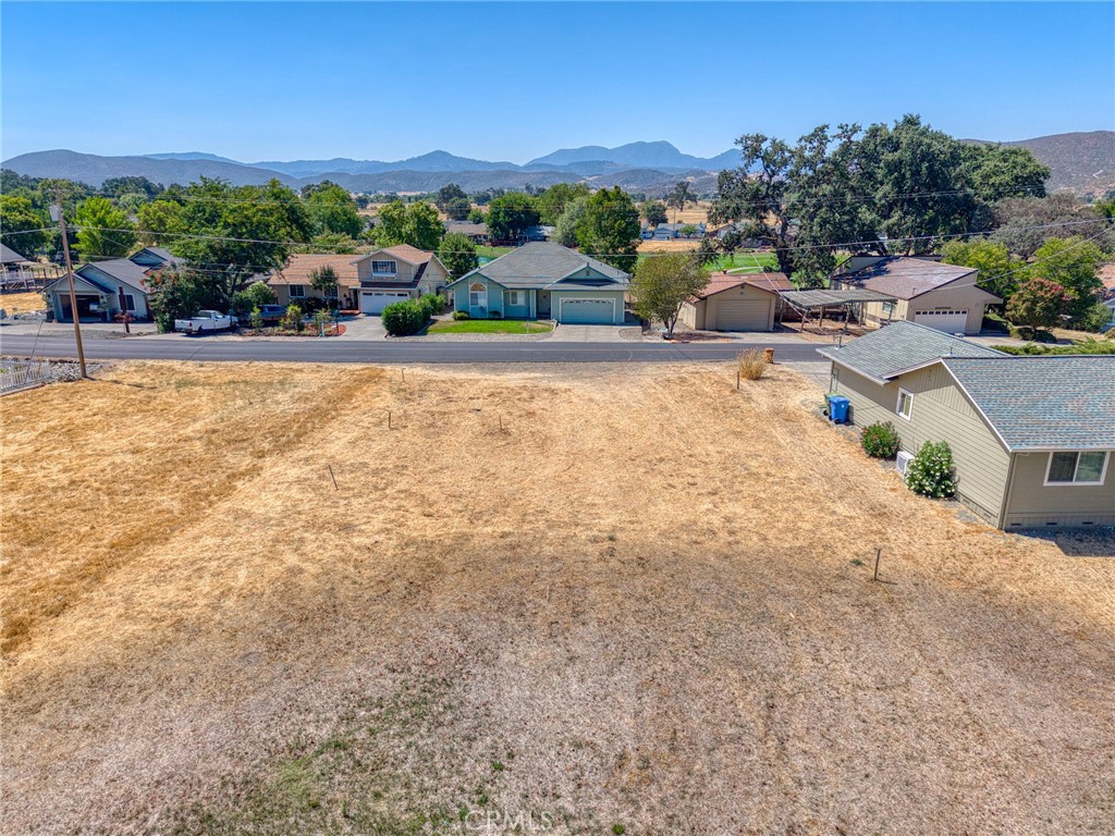 18860 Deer Hollow Property Photo 11